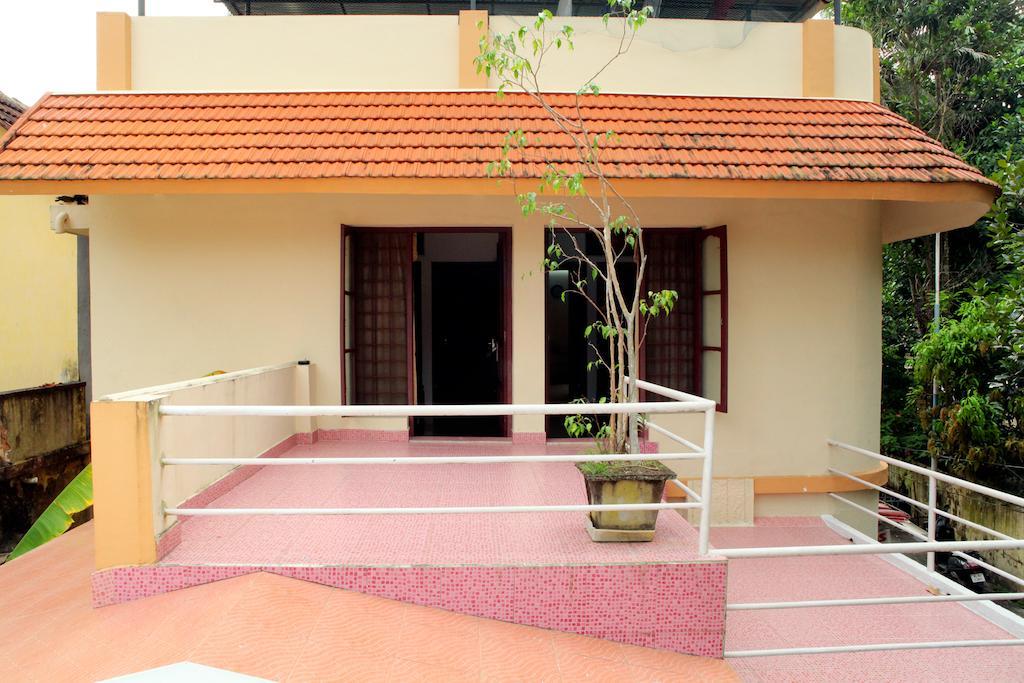 Das Residency Panzió Kochi Kültér fotó